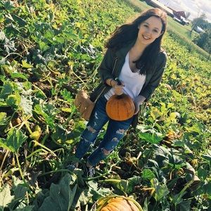 Meet your Posher, Heather